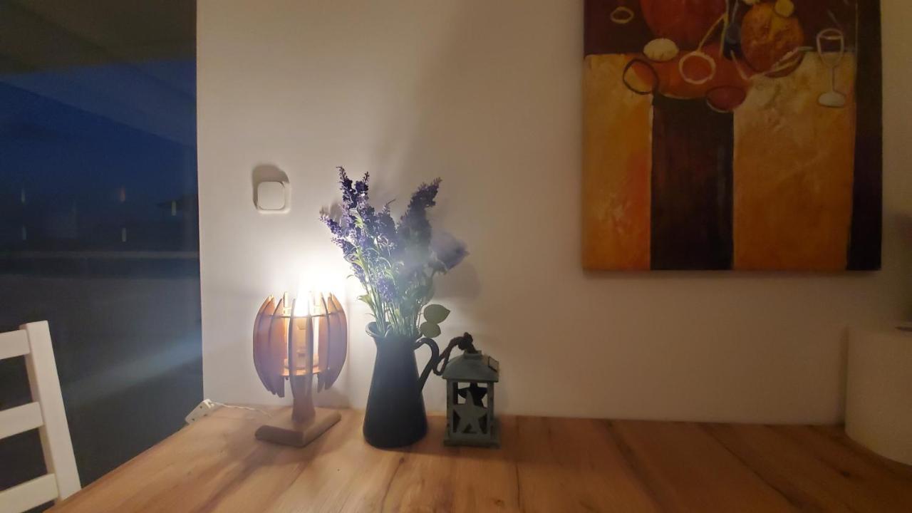山脚下，舒适温馨海景公寓 Athen Eksteriør billede